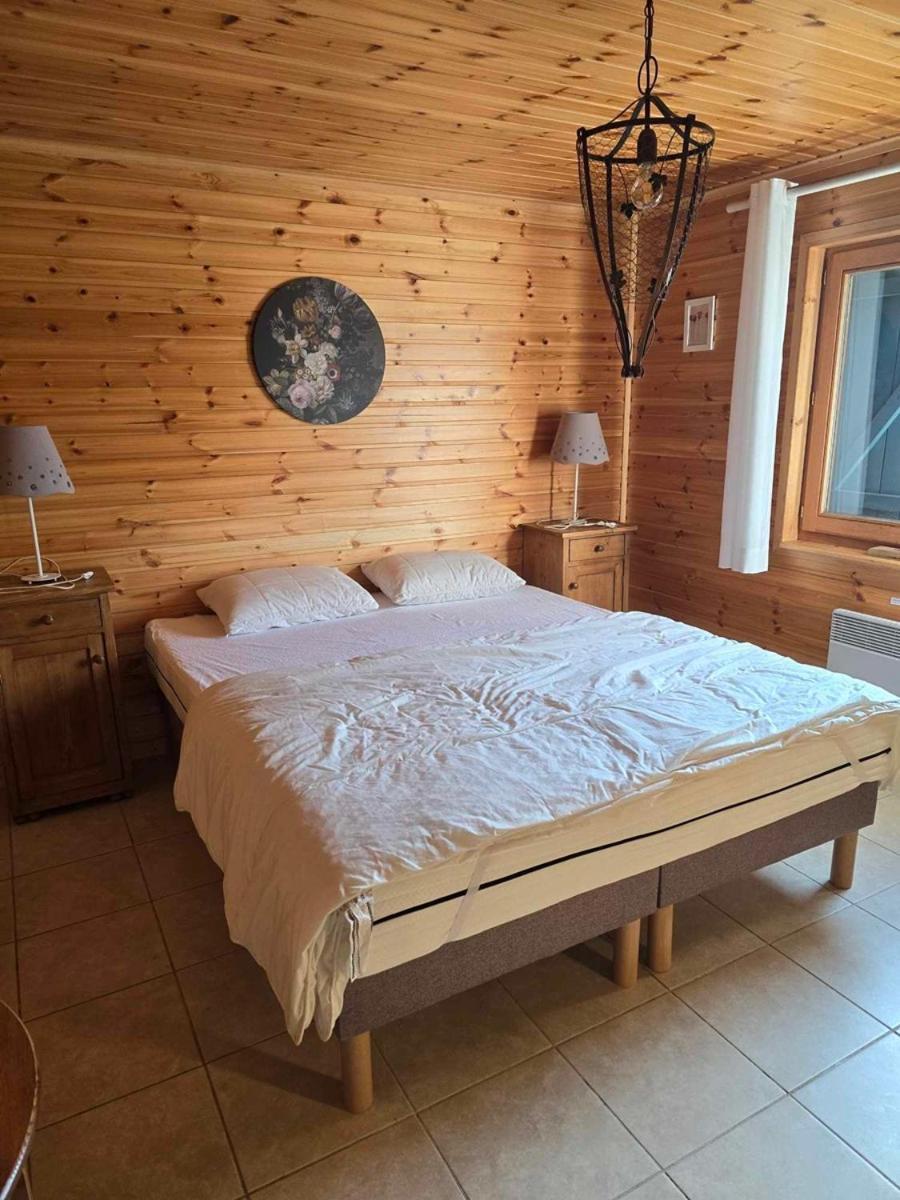 Villa L'Heureux Rêve à Érezée Extérieur photo